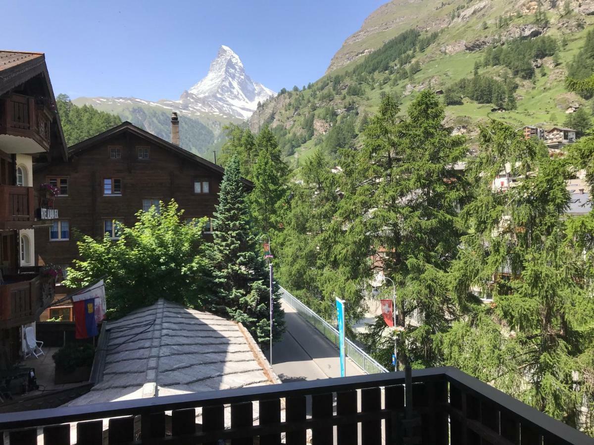 Appartment Haus Monazit Zermatt Exteriör bild